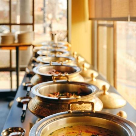Fabhotel Novel Suites - Nr Yashobhoomi Convention Centre New Delhi Luaran gambar