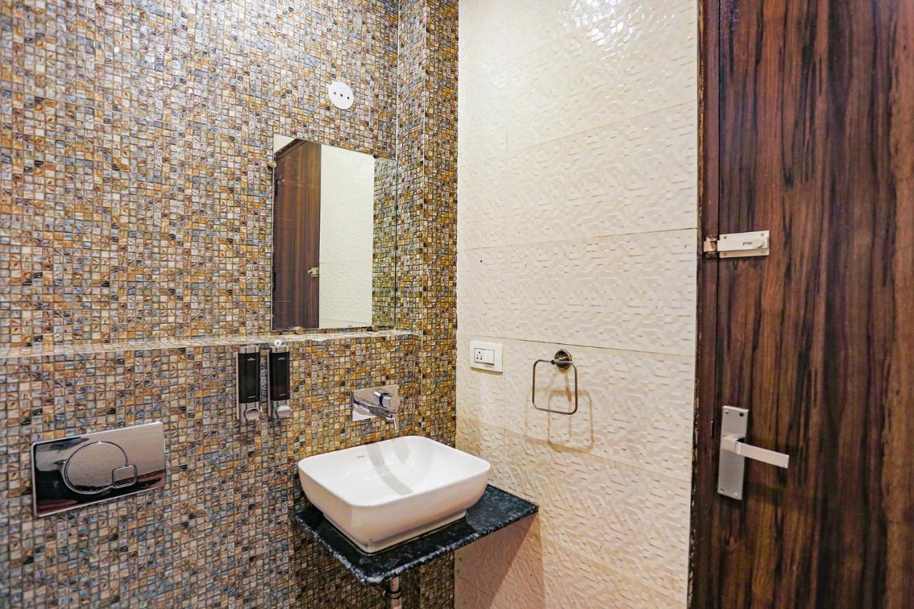 Fabhotel Novel Suites - Nr Yashobhoomi Convention Centre New Delhi Luaran gambar