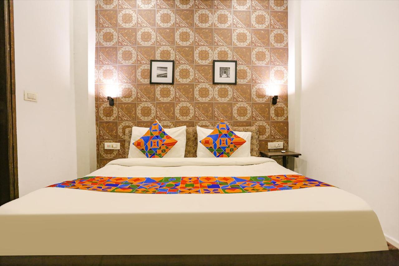 Fabhotel Novel Suites - Nr Yashobhoomi Convention Centre New Delhi Luaran gambar